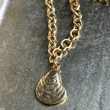 Oyster Chain Neclace
