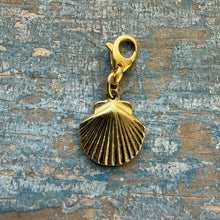 Scallop Shell Pendant