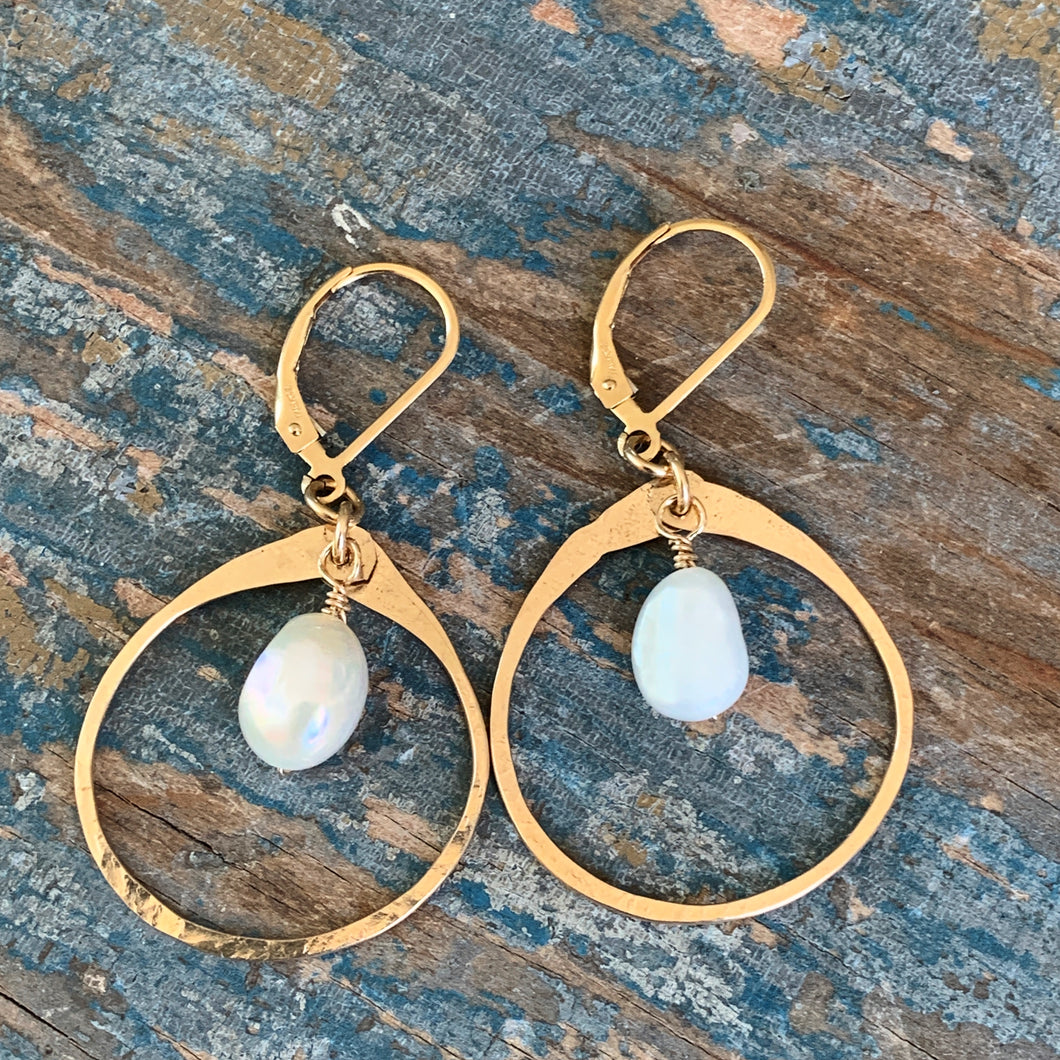 Juliet Earrings | Pearl