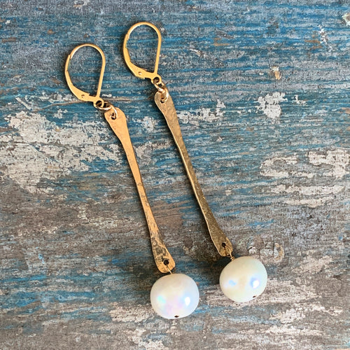 Pearl Current Earrings