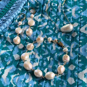 Island Breeze Pearl Necklace