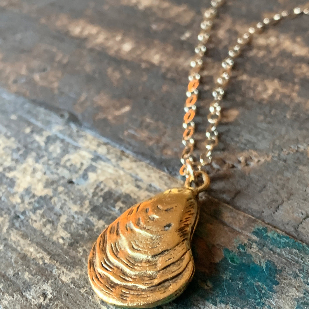Oyster Necklace
