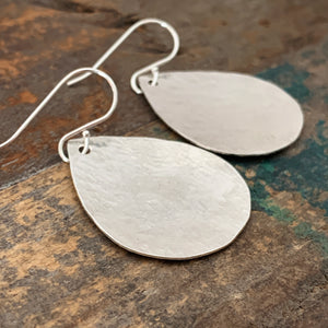 Glimmer Earrings