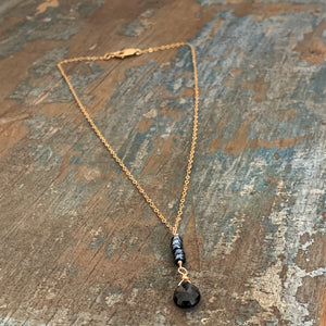Jenna Necklace / Black