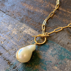 Baroque Pearl Necklace