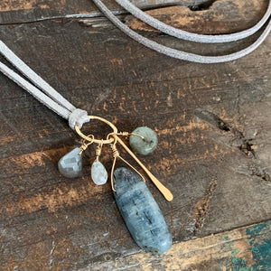 Dakota Necklace / Silver+Blue