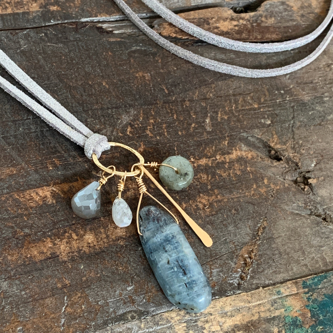 Dakota Necklace / Silver+Blue