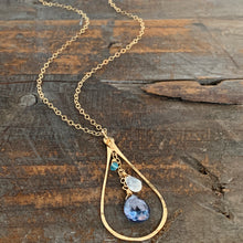 Cali Necklace / Teardrop Blue