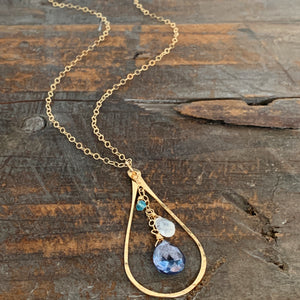 Cali Necklace / Teardrop Blue
