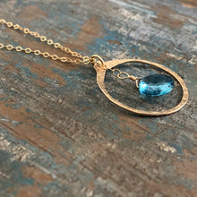 Lia Necklace / Blue
