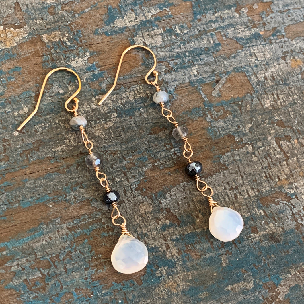 Miranda Earrings / White