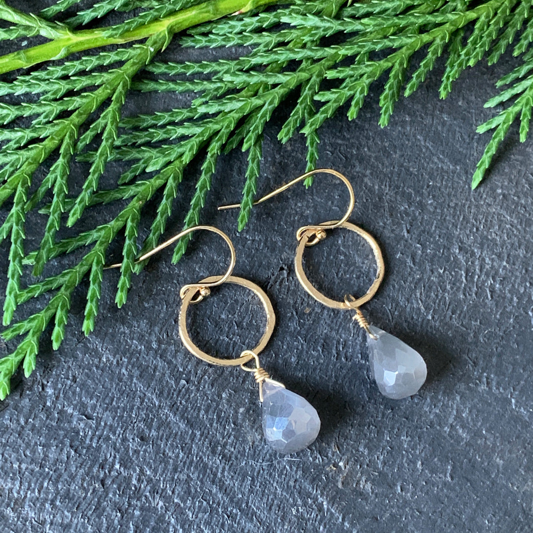 Sarina Earrings / Gray
