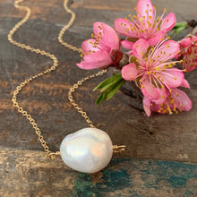 South Sea Necklace - White