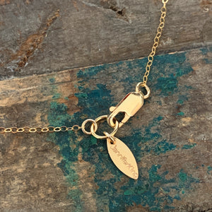 Allie Necklace / Magenta