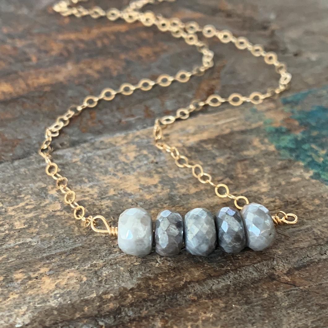 Ava Necklace - Moonstone