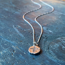 Cross Pendant Necklace / Silver