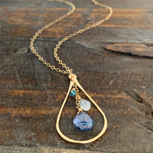 Cali Necklace / Teardrop Blue