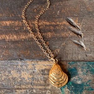 Oyster Necklace